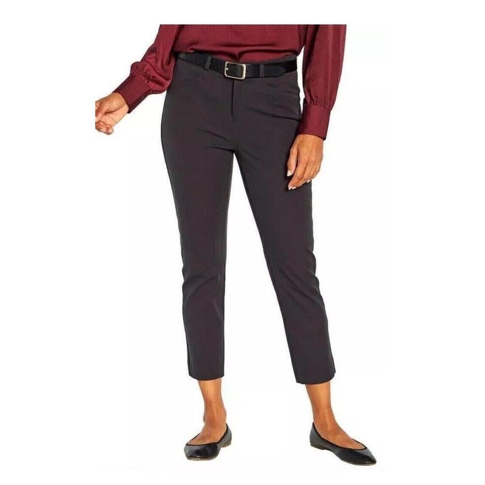 Banana Republic Women's Slim Straight Capri Pants, True Black, SIZE 8 W13 G9